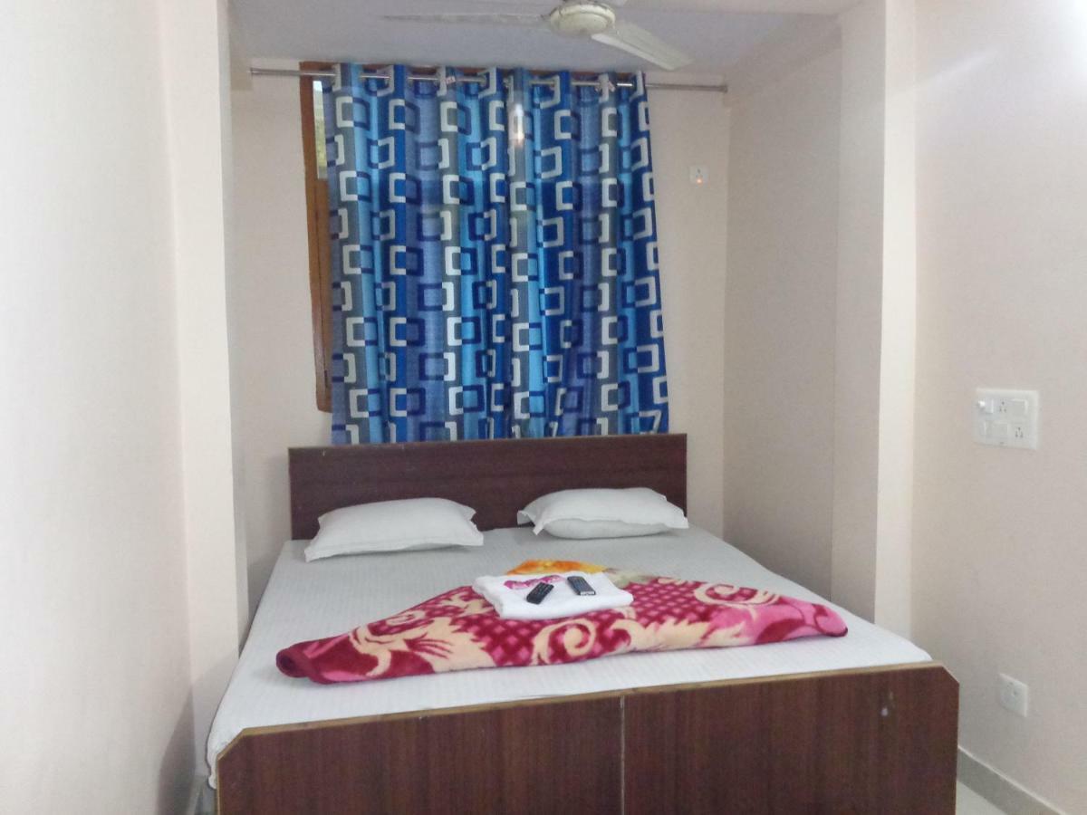 Delhi Inn,Walk In Nizamuddin Railway Station New Delhi Luaran gambar
